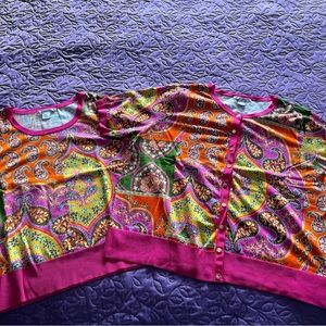 Peter Nygard 2-Piece Sweater Set